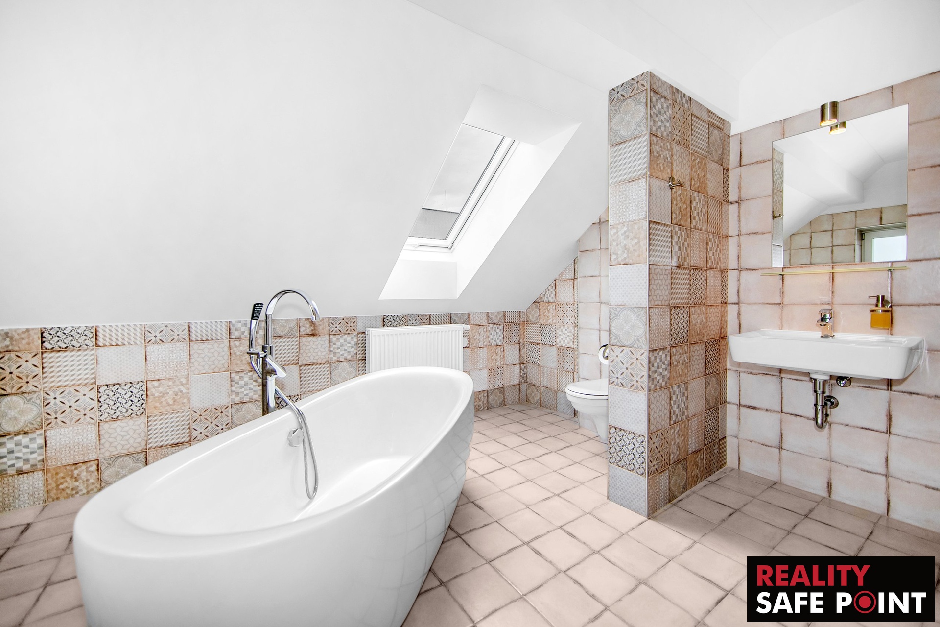 Prodej hotelu – Dobřany – foto 11