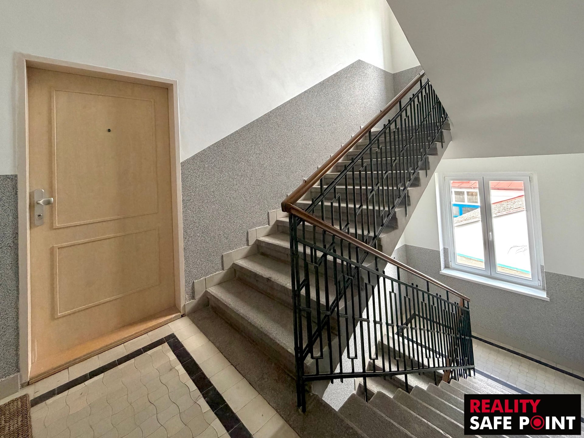 Pronájem bytu 3+1 80 m² se zahradou, Plzeň – Severní Předměstí – foto 11