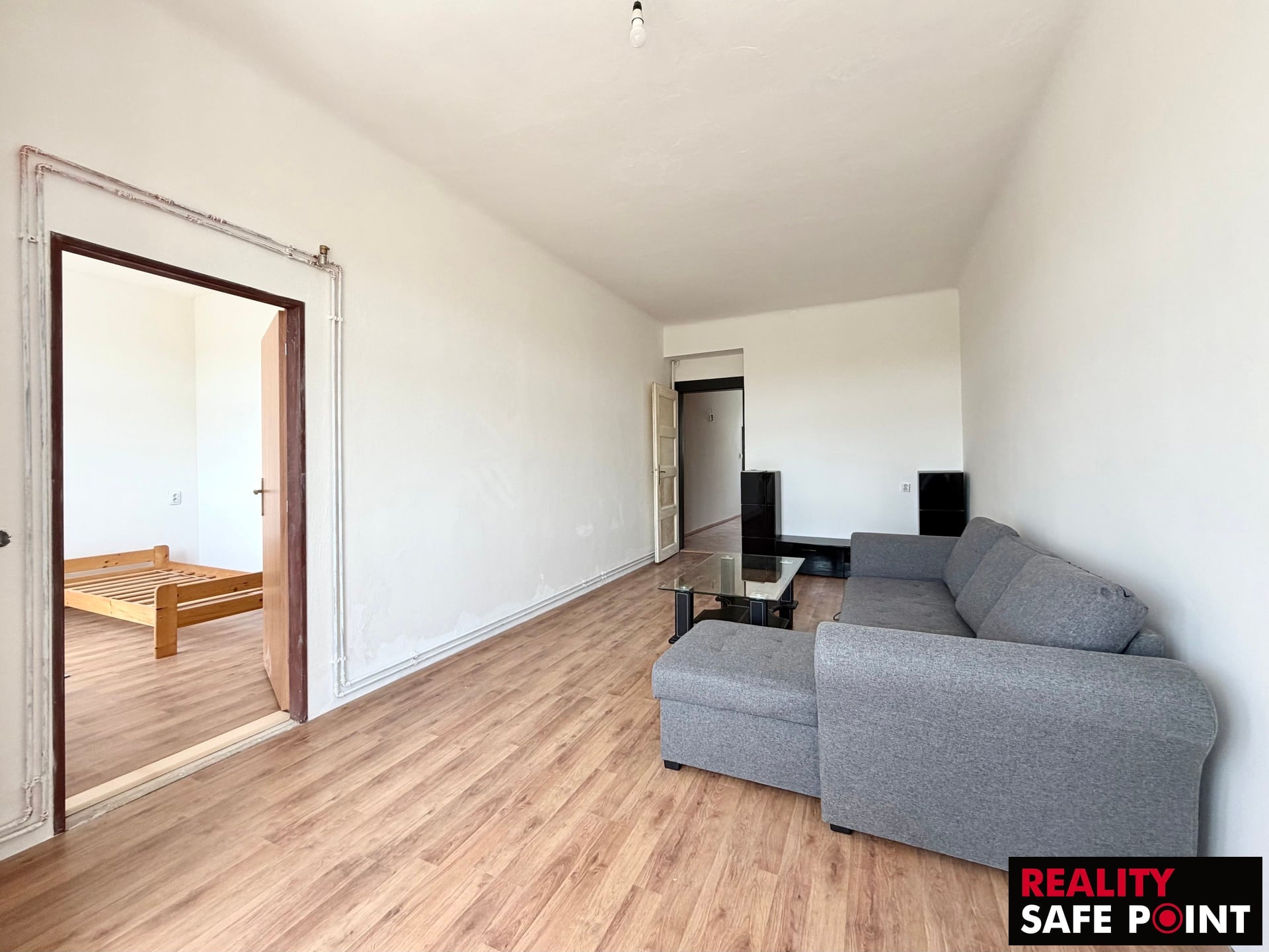 Pronájem bytu 3+1 80 m² se zahradou, Plzeň – Severní Předměstí – foto 2